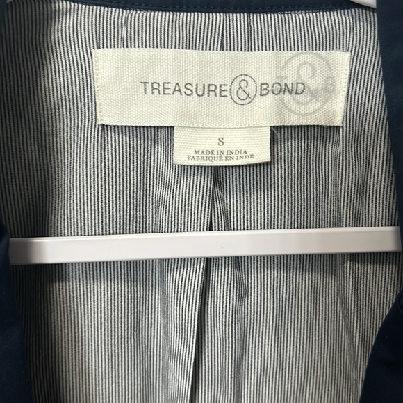 Treasure & Bond blazer size small. New without tags. Navy - Picture 2 of 5